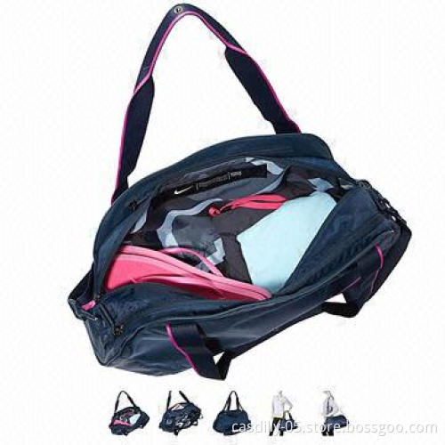 Traveling Bag with Detachable Shoulder Strap